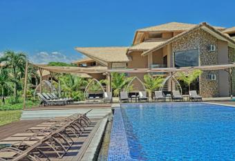 Nammb   Beach Front Bungalows allows 18 year olds to book a room