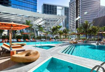 East Miami has Balcony rooms