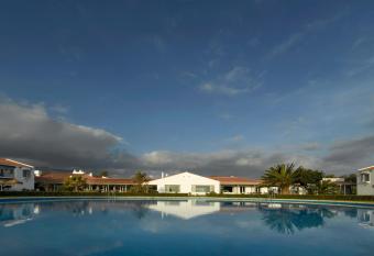 Parador de M  laga Golf has Balcony rooms