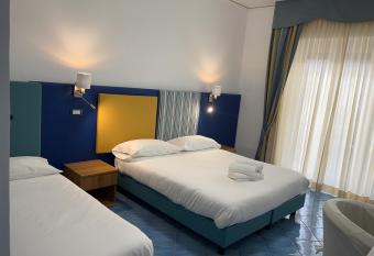 Oasi has Balcony rooms