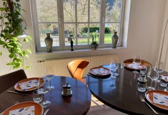 B&B Windsor allows 18 year olds to book a room