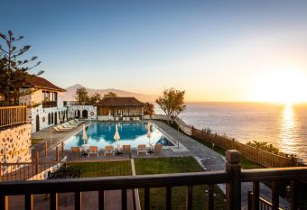 Parador de La Gomera has Balcony rooms