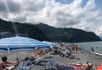 Dimi Apartment has Balcony rooms