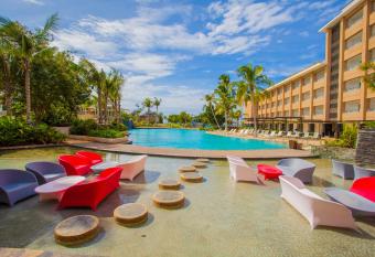 BE Grand Resort, Bohol has Balcony rooms