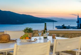 Kaerati Apartments has Balcony rooms