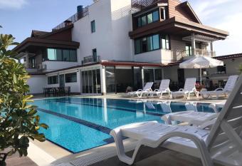 Oyster Boutique Hotel has Balcony rooms