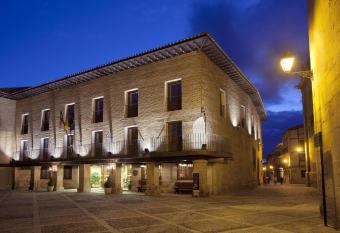 Parador de Santo Domingo de la Calzada allows 18 year olds to book a room