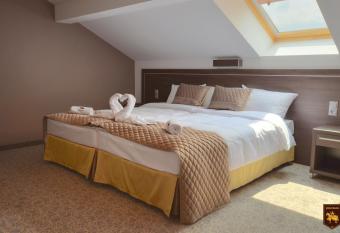 CTKiR Browar Probus allows 18 year olds to book a room