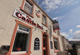 Castle Lodge has Balcony rooms
