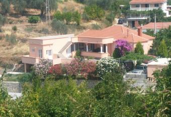 Guest s house   Lindi&Roni   has Balcony rooms