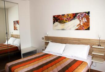 Aliseo B&B has Balcony rooms