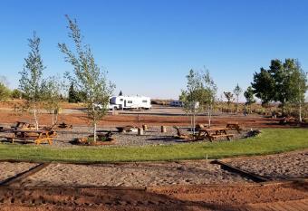 Blue Mountain RV Park has Smoking rooms