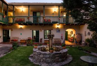 Hospedaje La Florida allows 18 year olds to book a room