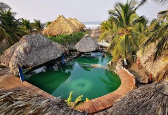 Eco-Hotel Playa Quilombo has Balcony rooms