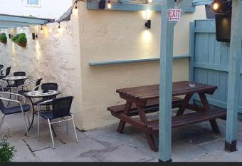 The Royal George Staithes allows 18 year olds to book a room