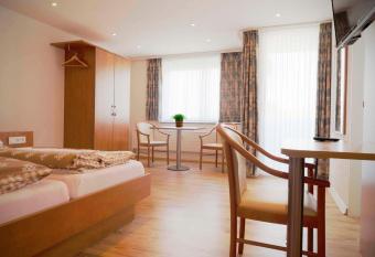 Apartment Deichstra  e has Balcony rooms