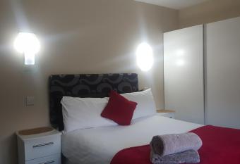 My Glasgow House Bishopbriggs allows 18 year olds to book a room