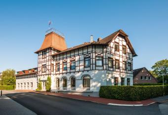 Hotel Birke - Appartments Waldesruh allows 18 year olds to book a room