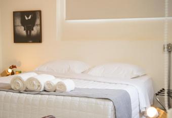 Guest Urban Hotel Design Pinheiros allows 18 year olds to book a room