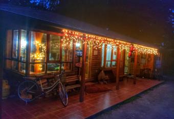 Mae Joa Turismo - Caba  as & Camping Familiar has Balcony rooms