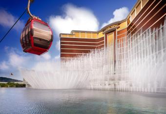 Wynn Palace allows 18 year olds to book a room