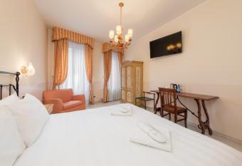 La Locandiera allows 18 year olds to book a room