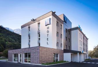 Ibis Budget Sallanches allows 18 year olds to book a room