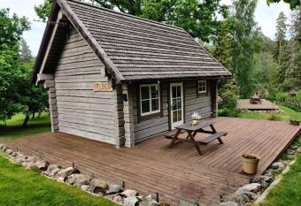 Tiku Holiday Homes has Balcony rooms