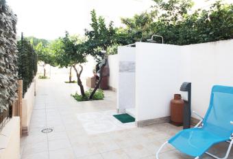 Appartamenti Leone has Balcony rooms