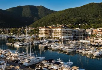 Porto Montenegro Residences has Balcony rooms