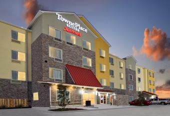 TownePlace Suites by Marriott New Orleans Harvey/West Bank allows 18 year olds to book a room