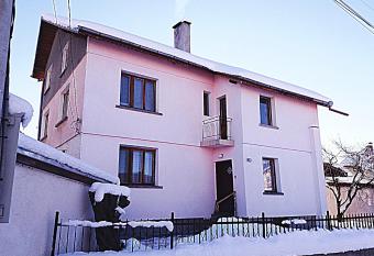 Guest House AHP has Balcony rooms