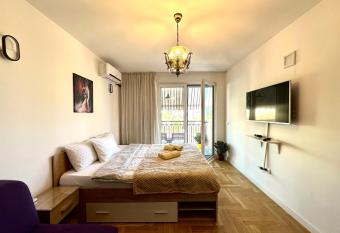 YellowHouse has Balcony rooms