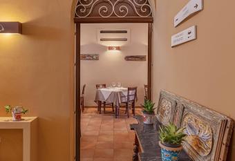 Salamureci Camere has Balcony rooms