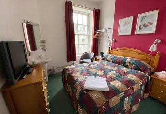 The Royal Crown Guest House allows 18 year olds to book a room