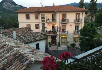 Hotel Magda has Balcony rooms