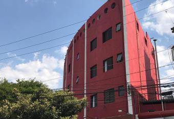 HOTEL FLOR DO AMAZONAS (ADULTS ONLY) allows 18 year olds to book a room