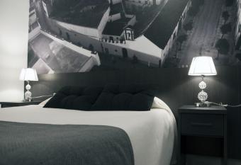 Hotel Barrio Nuevo has Balcony rooms