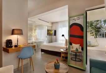 Cucu Hotel By 7Minds allows 18 year olds to book a room
