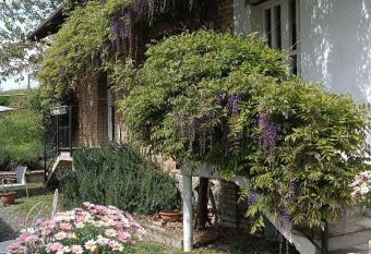 La Locanda Del Molino has Balcony rooms