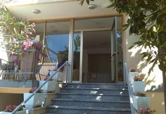 K2 Hotel allows 18 year olds to book a room