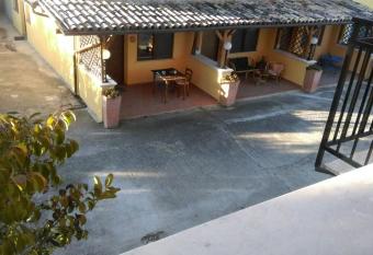 Il GIARDINACCIO Agriturismo has Balcony rooms