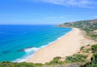 Apartamento Zahara allows 18 year olds to book a room