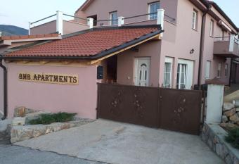 BMB Apartments has Balcony rooms