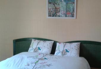 G  te Des Vergers has Balcony rooms