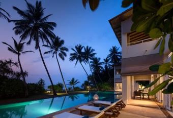 Sri Villas has Balcony rooms