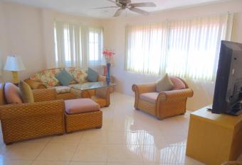 BUTTERFLY GARDEN BOUTIQUE RESIDENCE by Luxury View EX LG Apts and Villas, A Lifestyle Destination 1 to 3 bedroom units 110 to 190 sqmtr, 2 FULL Bathrooms, Rain shower, Complete kitchen, FREE Fast Fiber WIFI, 55 has Balcony rooms