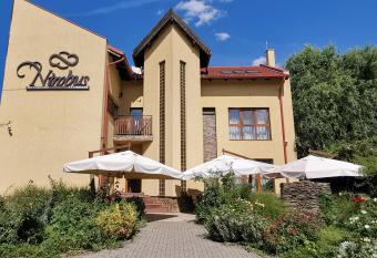 Pensiunea Nimbus has Balcony rooms