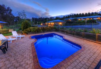 Motel Views Yackandandah allows 18 year olds to book a room