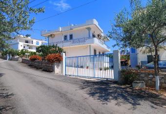 Villa Zeka Ksamil has Balcony rooms